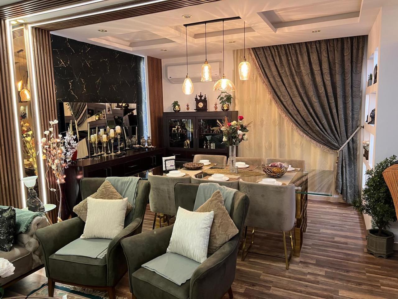 Апартаменты شقه مفروشه فاخره بالقاهره الجديده New Cairo Экстерьер фото