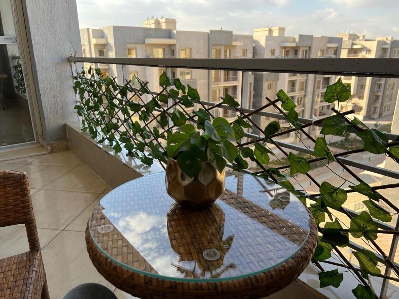 Апартаменты شقه مفروشه فاخره بالقاهره الجديده New Cairo Экстерьер фото
